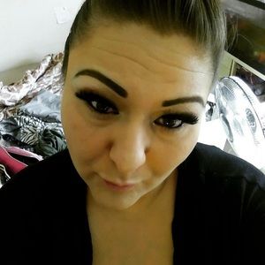 Meet your Posher, Martie